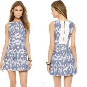 Alice & Olivia Dress Womens Small Epstein Blue White Ikat Print Fit & Flare Mini